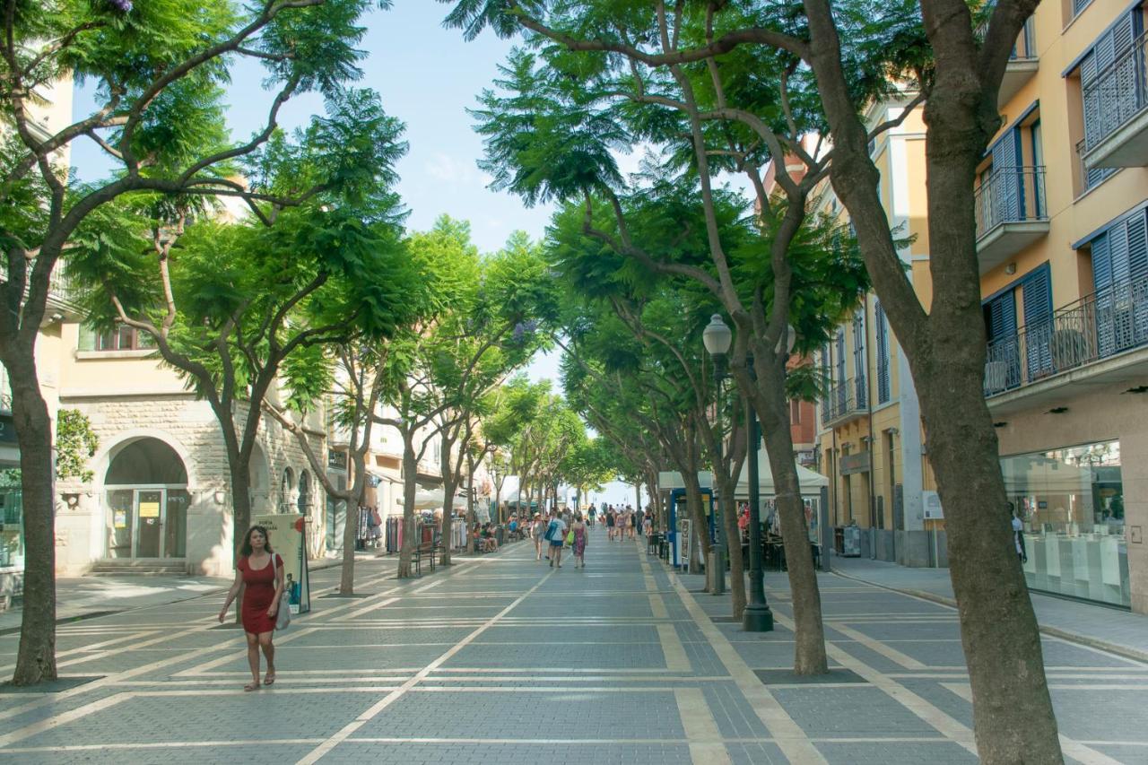 Apartamento NUEVO luminoso y con terrazas junto a la playa Sant Feliu de Guíxols Exterior foto